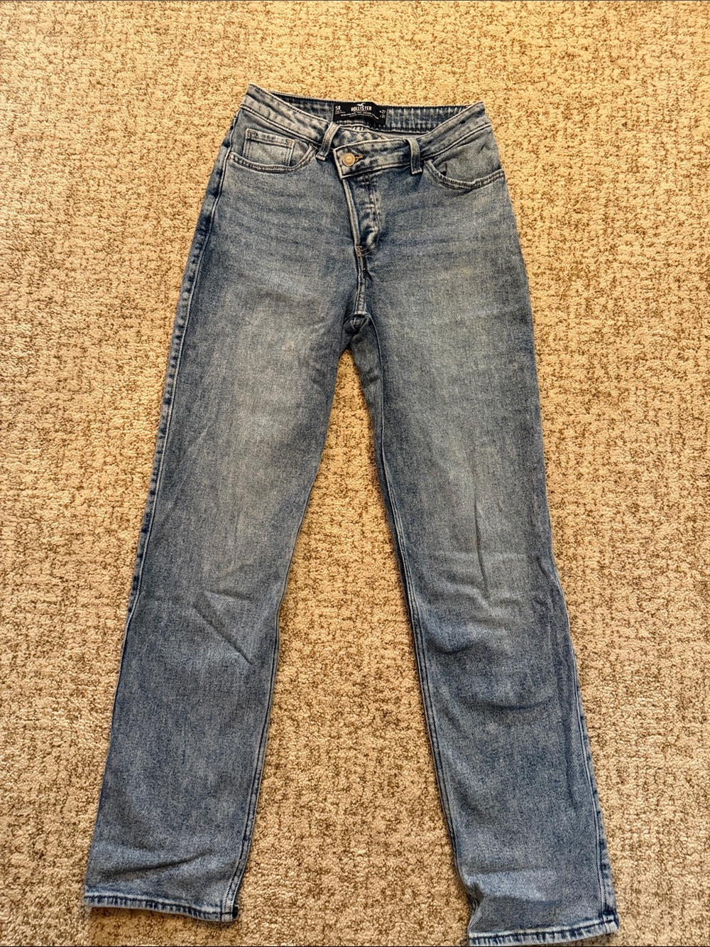 Hollister Women's Straight-Leg Jeans in Light Blue Denim